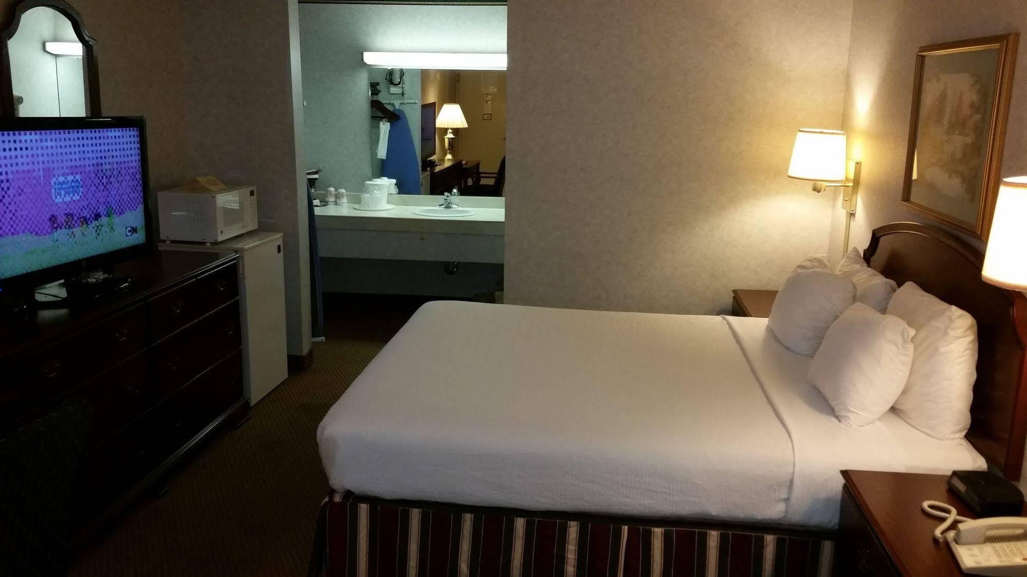 Best Western Plus Wausau Tower Inn Zewnętrze zdjęcie