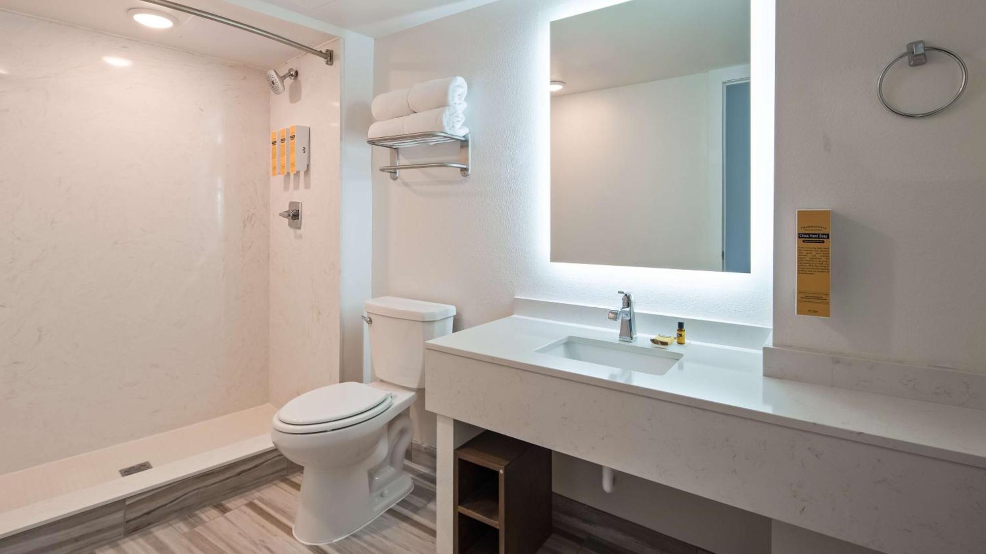 Best Western Plus Wausau Tower Inn Zewnętrze zdjęcie