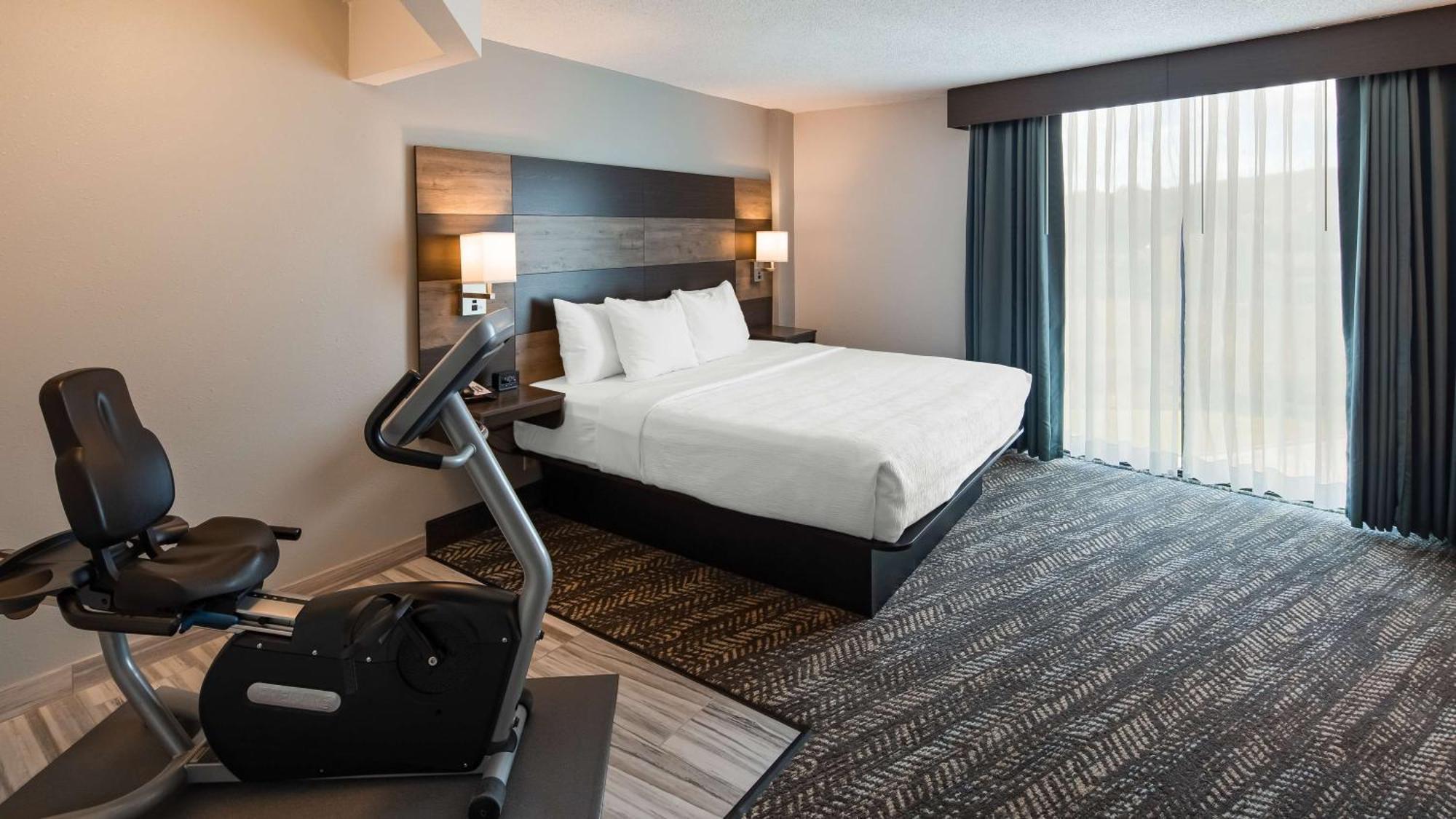 Best Western Plus Wausau Tower Inn Zewnętrze zdjęcie